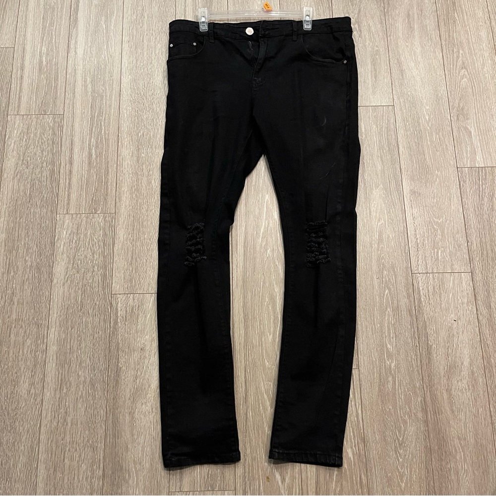 Black Ripped Jeans